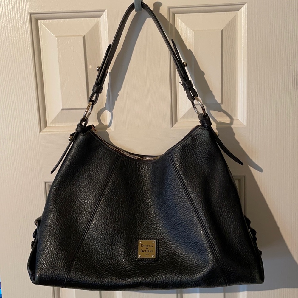 Dooney & Bourke black purse